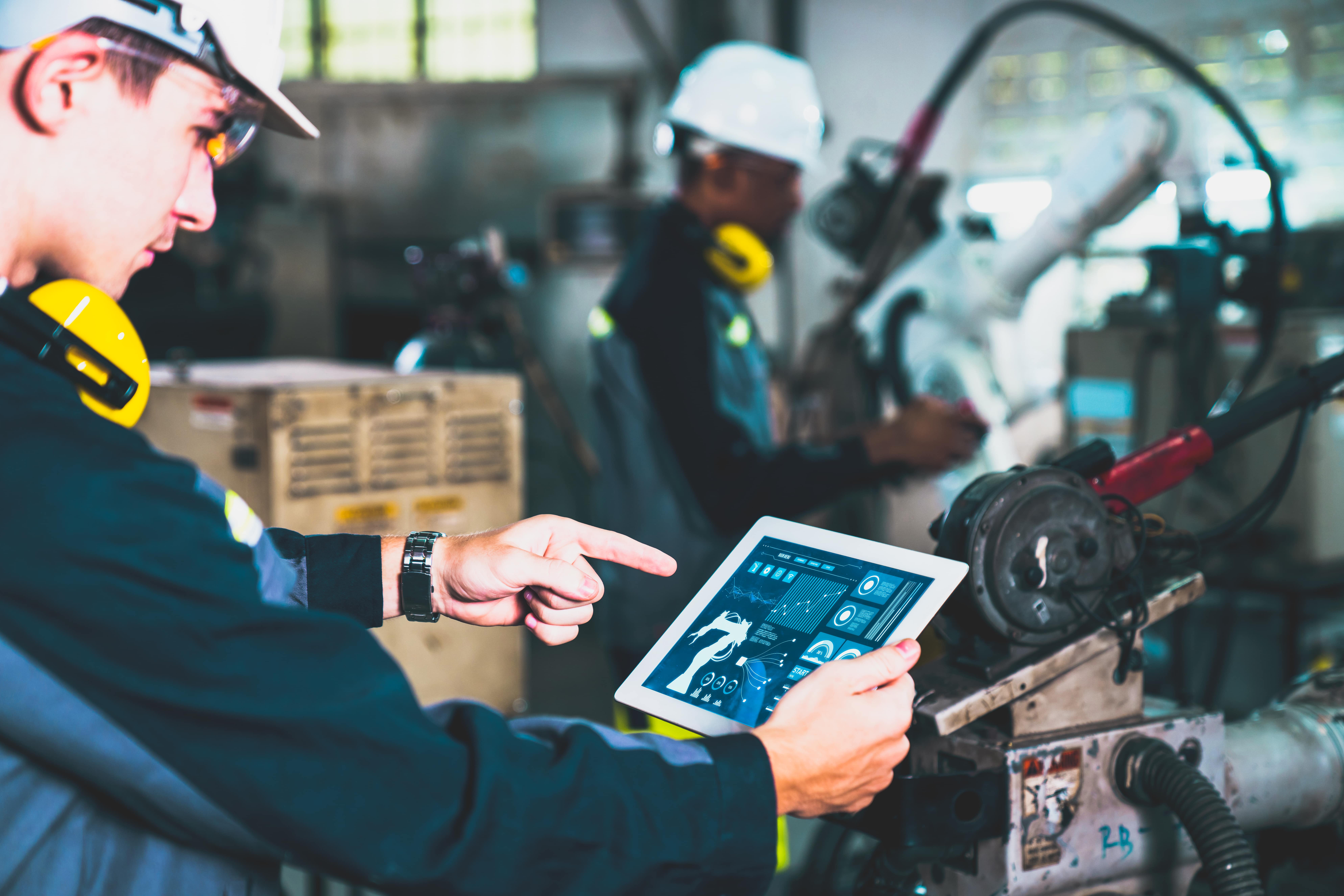 Toiminnan kehittäminen asiakkaan näkökulmasta ja sisäisen tehokkuuden näkökulmasta